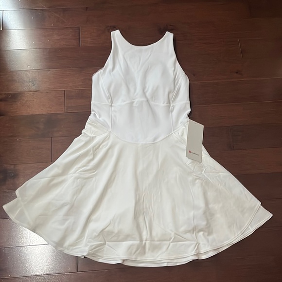 lululemon athletica Dresses & Skirts - Lululemon Court Crush Dress White Size 6